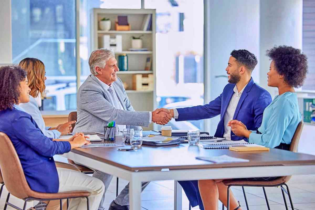 Nhà tuyển dụng customer success thường yêu cầu ứng viên có trình độ cao