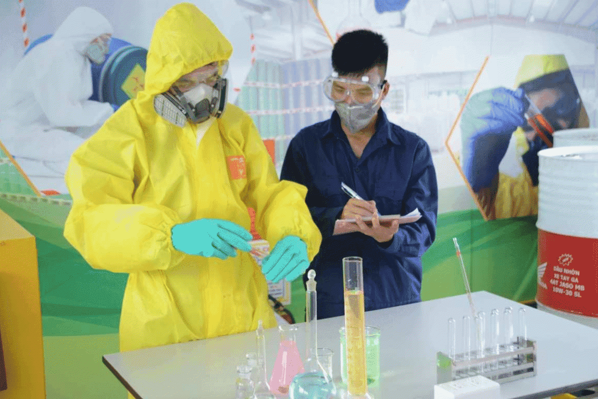 Ứng viên cần có kiến thức vững vàng về hóa học cùng khả năng nghiên cứu và phát triển sản phẩm