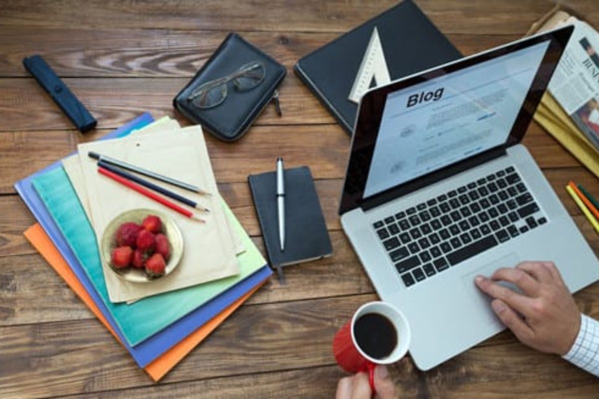 Tuyển dụng copywriter đa dạng vị trí với nhiều mức lương hấp dẫn