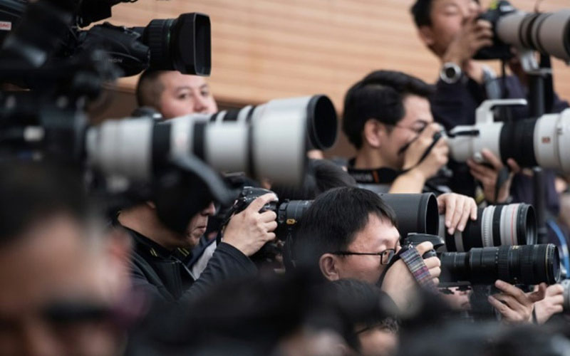 Ứng viên nên đọc mô tả công việc kỹ khi tìm việc làm phóng viên tin tức để nắm bắt đầu việc dễ dàng