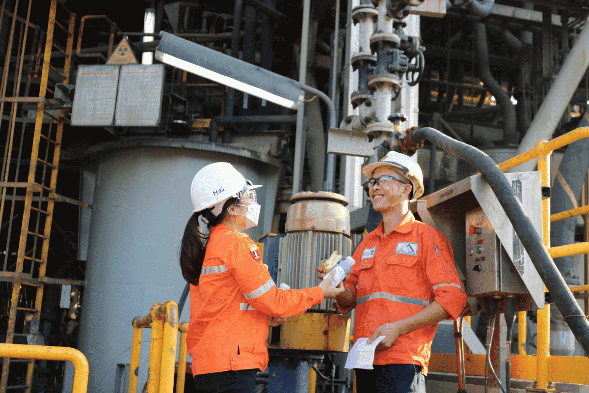 Nhu cầu tìm việc quản lý thiết bị sản xuất đang tăng mạnh, đặc biệt trong các ngành công nghiệp và sản xuất lớn