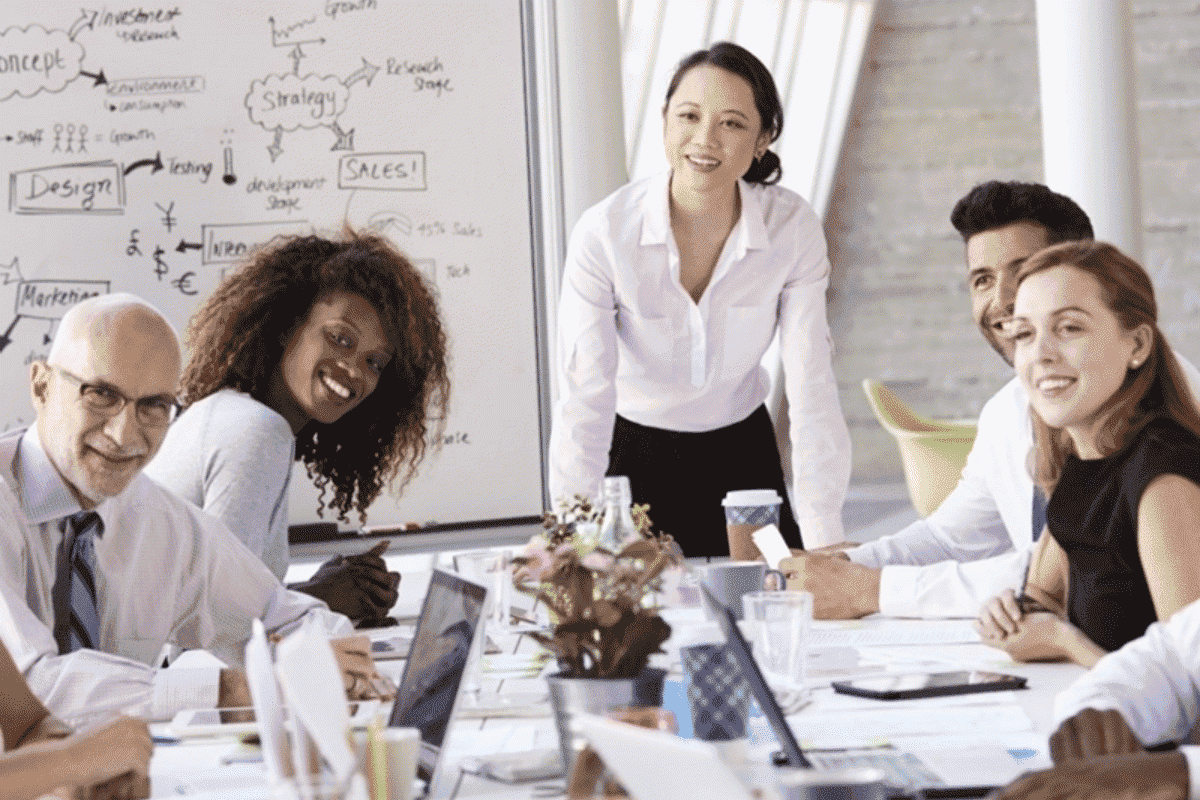 Người làm affiliate marketing cần tối ưu hóa chiến dịch và thúc đẩy chuyển đổi, đồng thời duy trì mối quan hệ với đối tác 