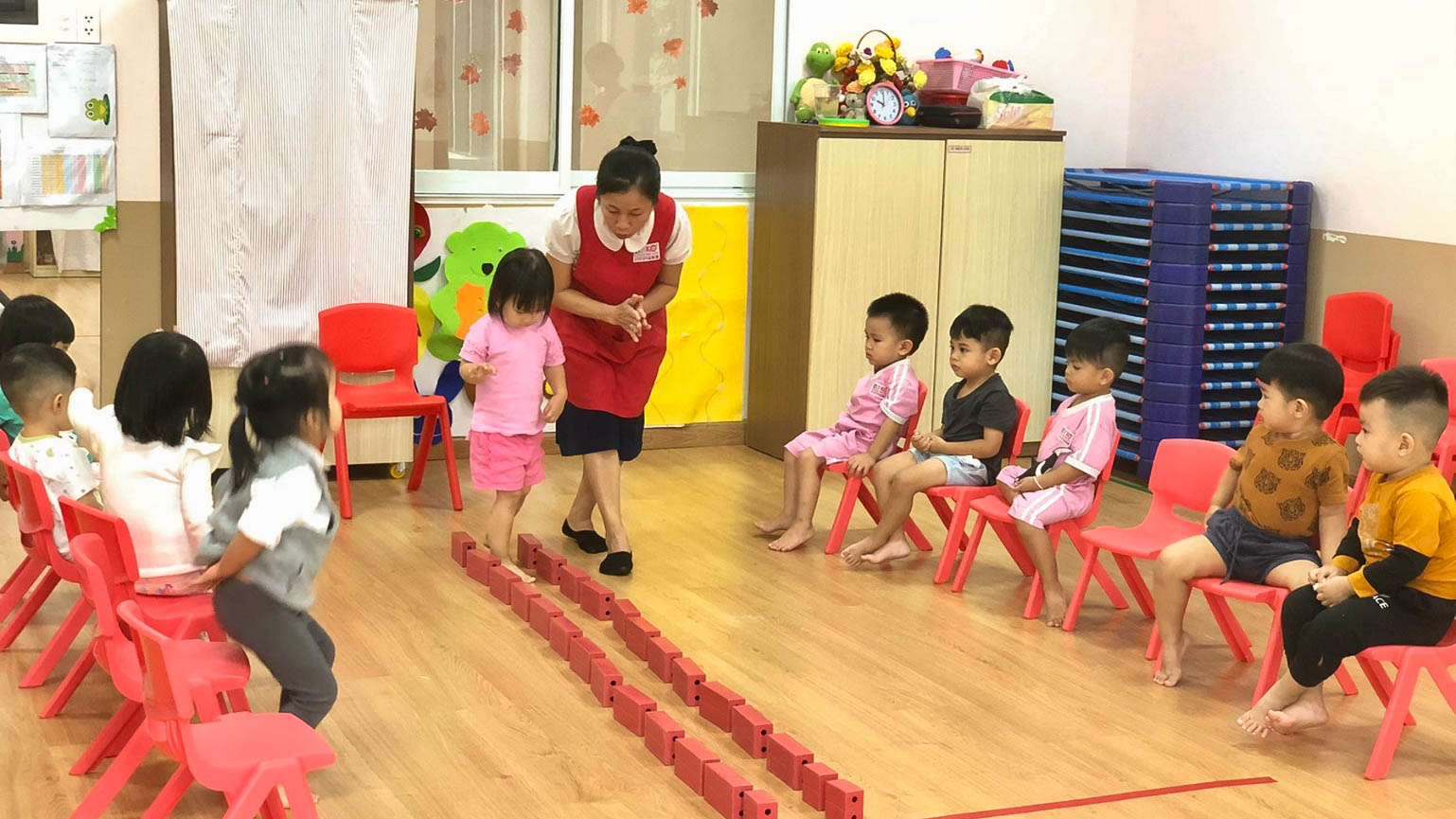 Tại thành phố lớn, nhu cầu tuyển dụng giáo viên mầm non dân lập sẽ cao hơn các tỉnh thành khác