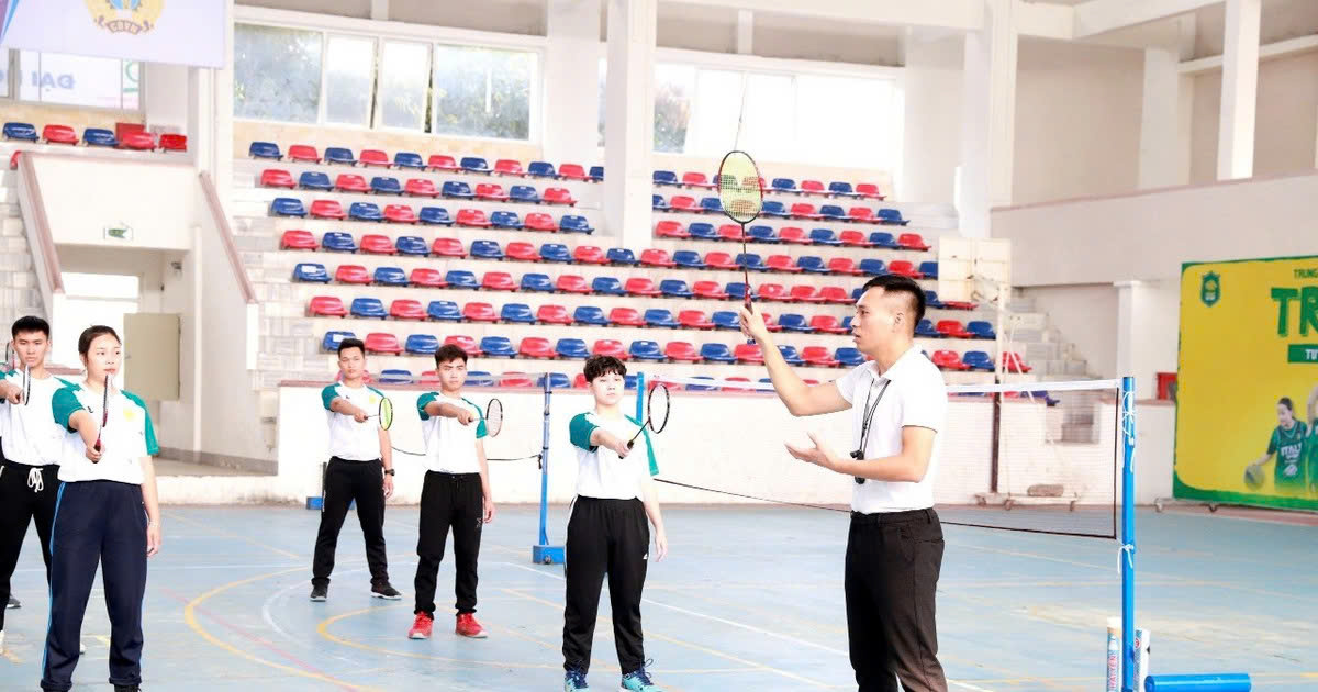 Có hàng trăm tin tuyển dụng giáo viên thể chất mỗi năm