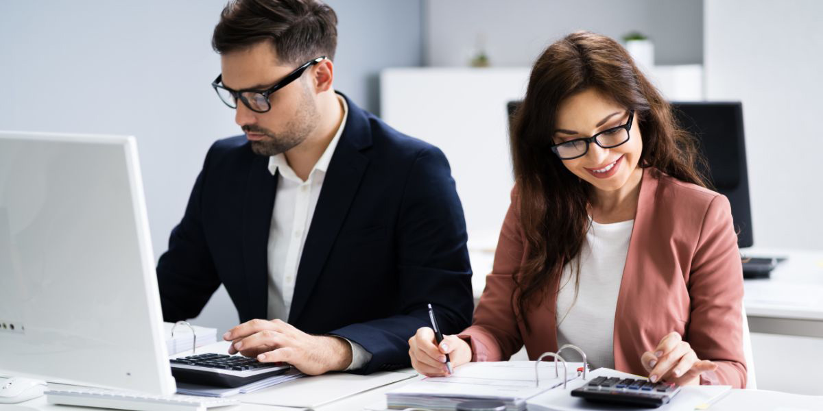 Giám đốc tài chính có nhiệm vụ điều hành hệ thống tài chính cao nhất trong một doanh nghiệp