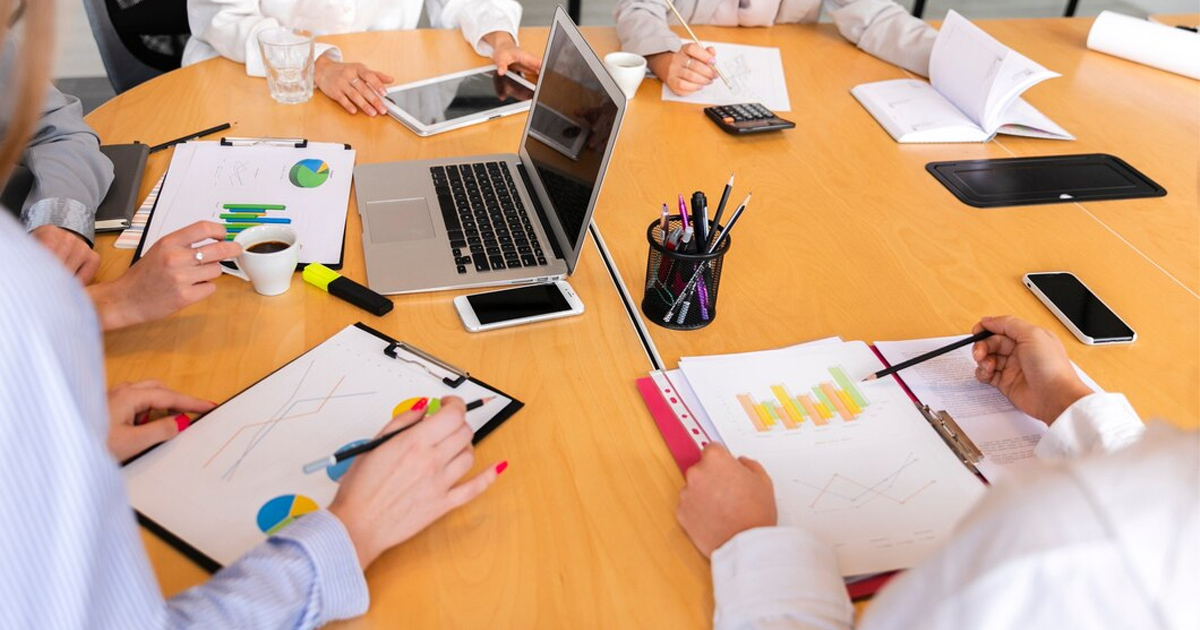 Các hình thức tuyển dụng nhân viên marketing phổ biến