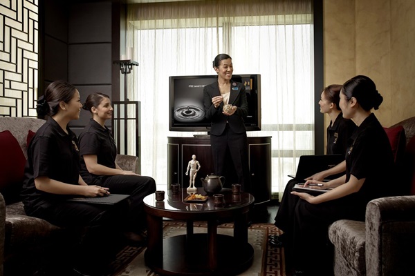 Các nhà tuyển dụng luôn đòi hỏi yêu cầu cao về chuyên môn và kỹ năng quản lý