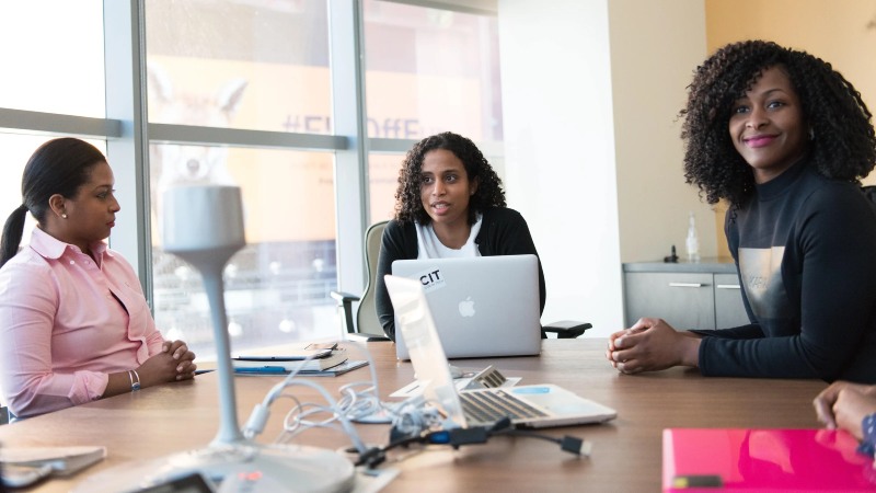 Nhu cầu tuyển quan hệ báo chí đang gia tăng