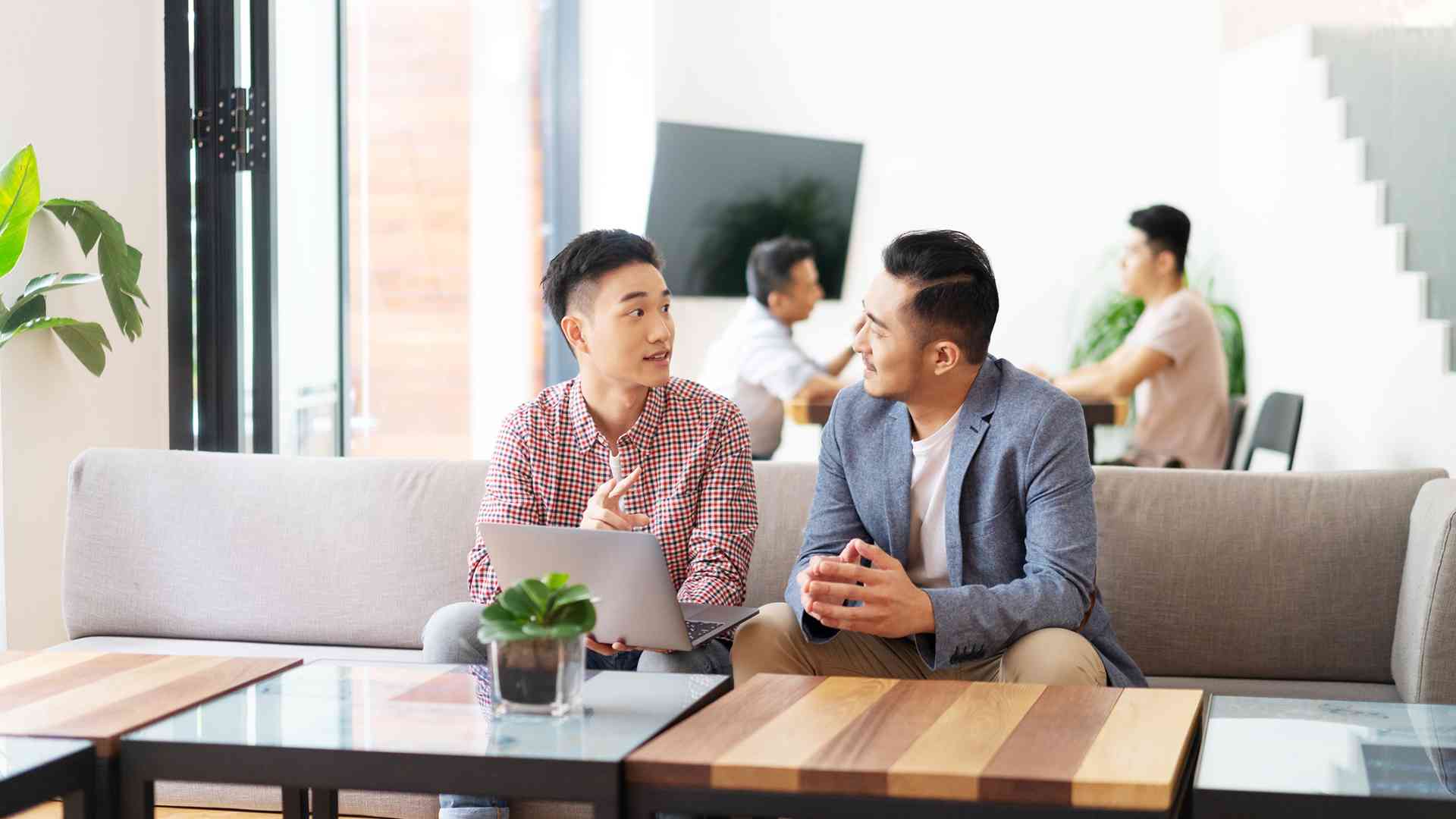 Tuyển quan hệ báo chí chú trọng cả kiến thức chuyên môn và bộ kỹ năng mềm