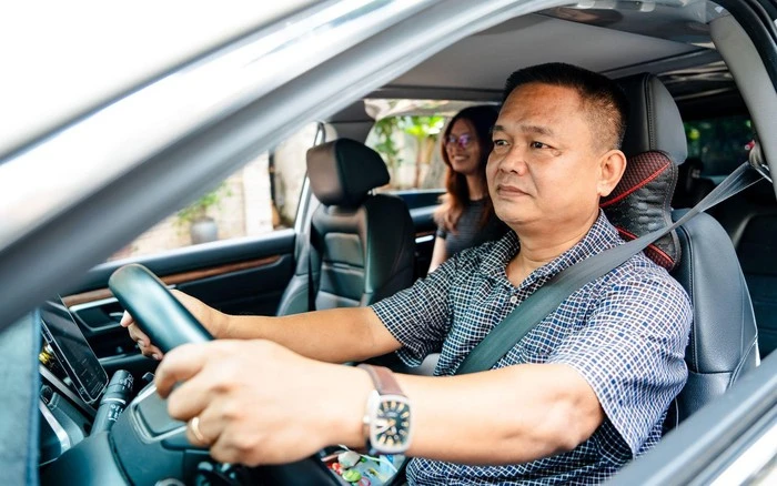 Công việc của tài xế đảm bảo an toàn và vận hành hiệu quả trên mọi hành trình