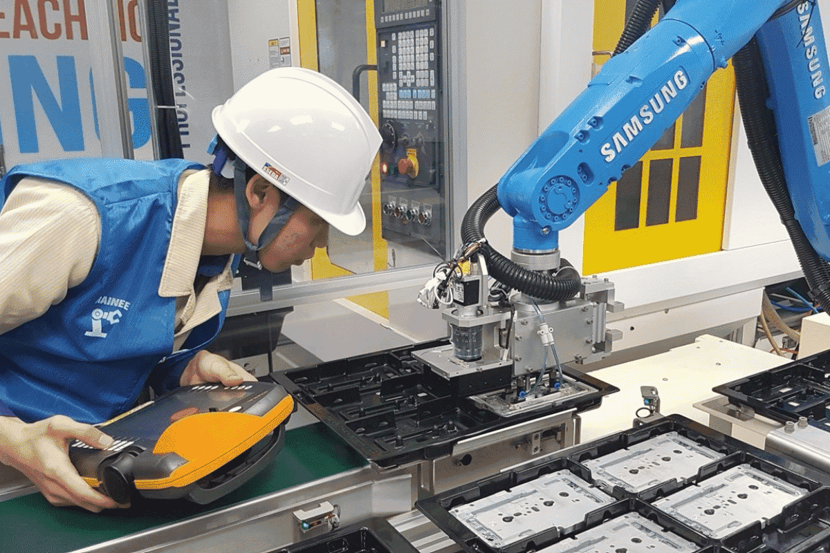 Ứng viên trong ngành bán dẫn cần sở hữu nền tảng kỹ thuật vững chắc cùng các kỹ năng chuyên môn cao