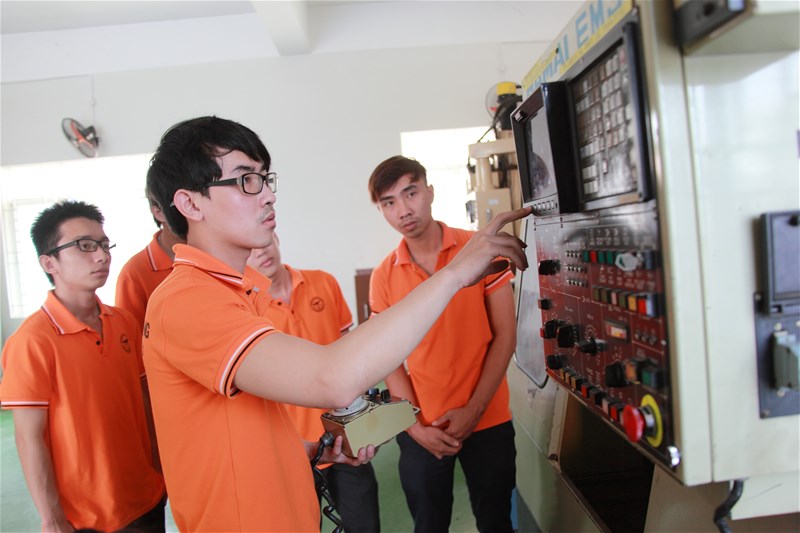 Ứng viên có bằng cấp chuyên ngành sẽ có lợi thế cạnh tranh lớn trong quá trình ứng tuyển kỹ sư điện tử