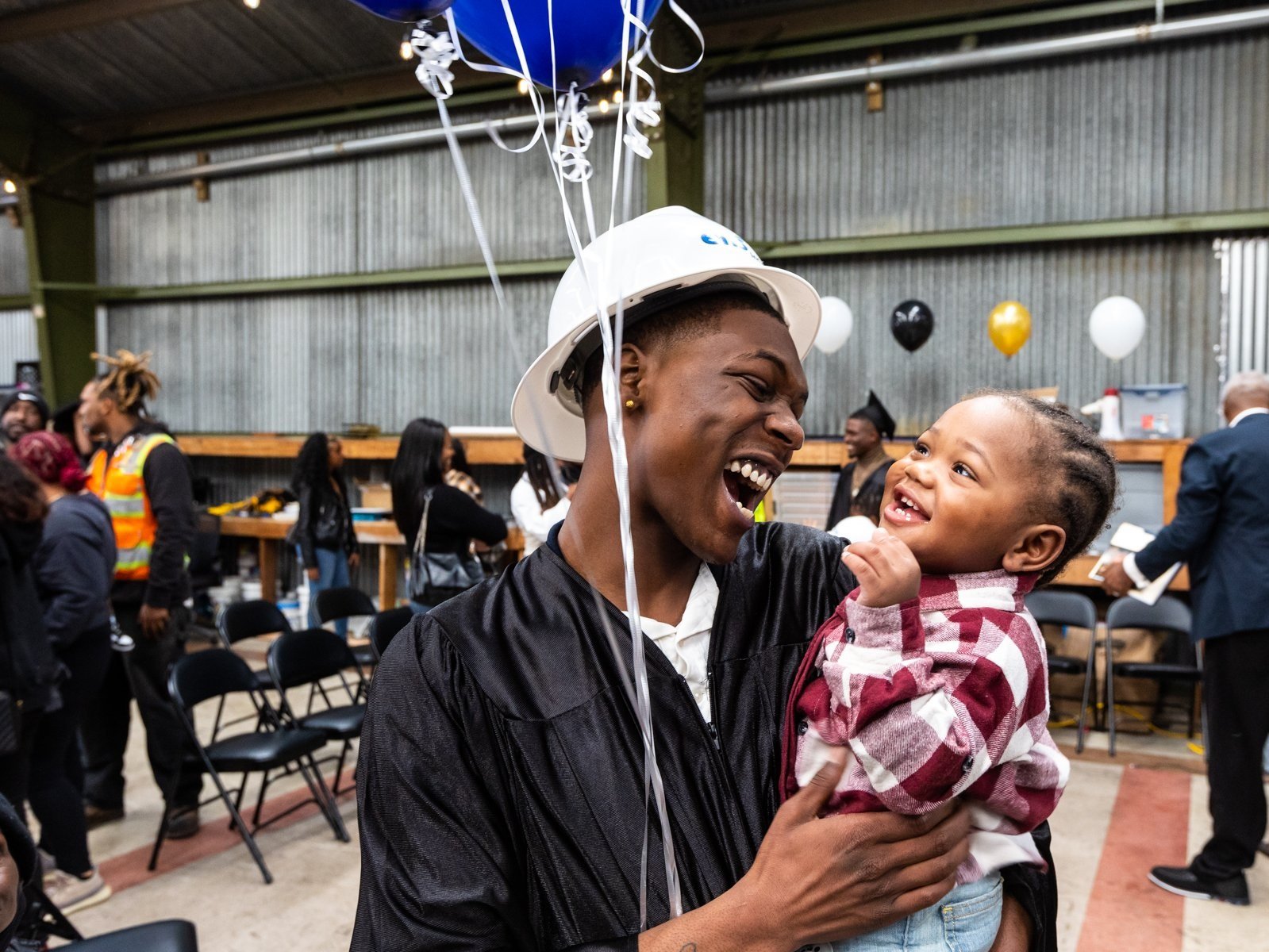 Nhà tuyển dụng mong muốn tìm kiếm ứng viên có khả năng làm việc độc lập, sáng tạo