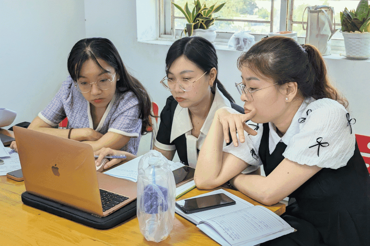 Việc làm phát triển học liệu có nhiệm vụ nghiên cứu và phân tích nhu cầu học tập, từ đó thiết kế và phát triển tài liệu học tập phù hợp 