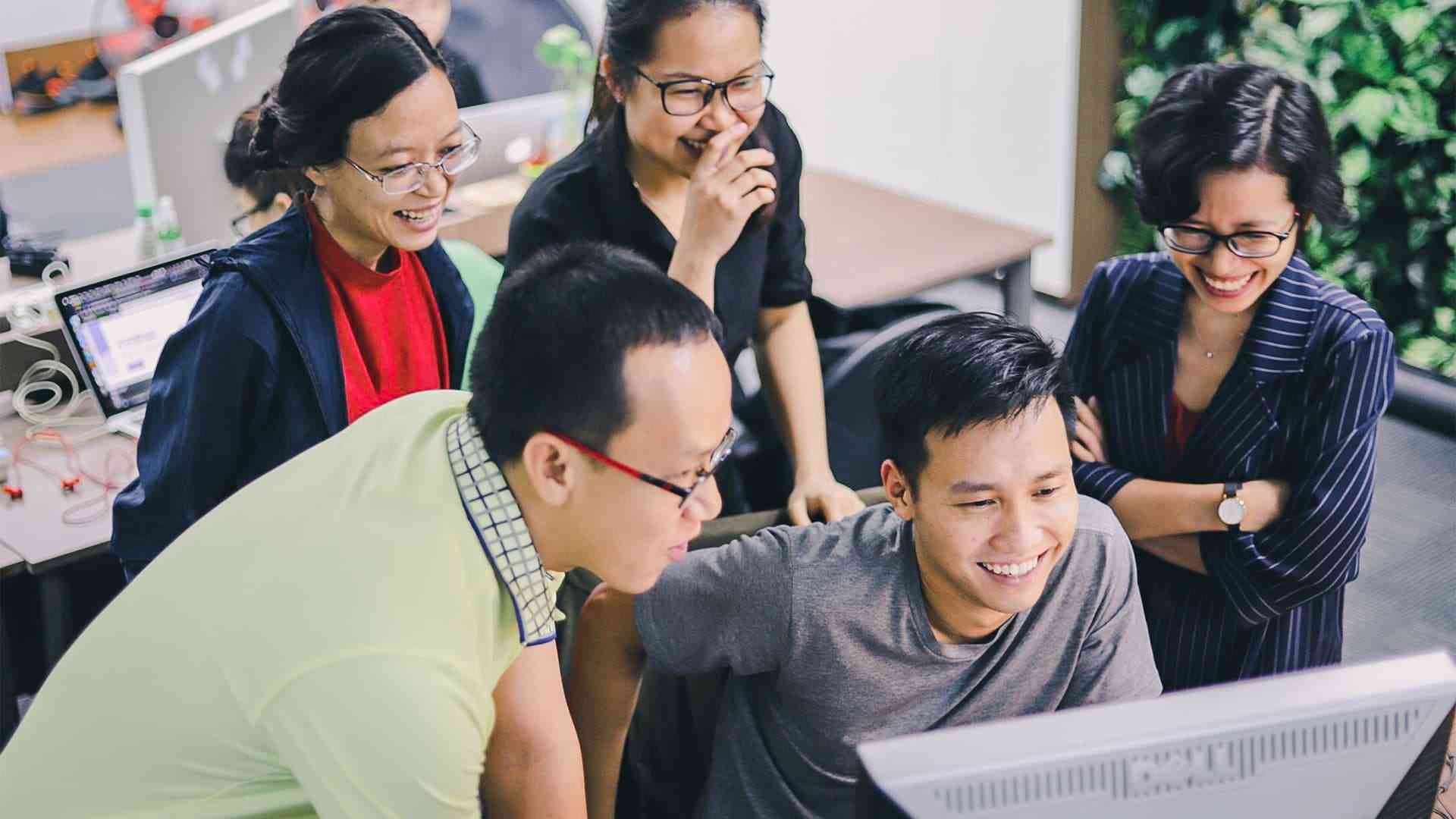 Việc làm Social Content đảm nhận nhiều nhiệm vụ liên quan đến xây dựng và triển khai chiến lược nội dung trên các nền tảng mạng xã hội