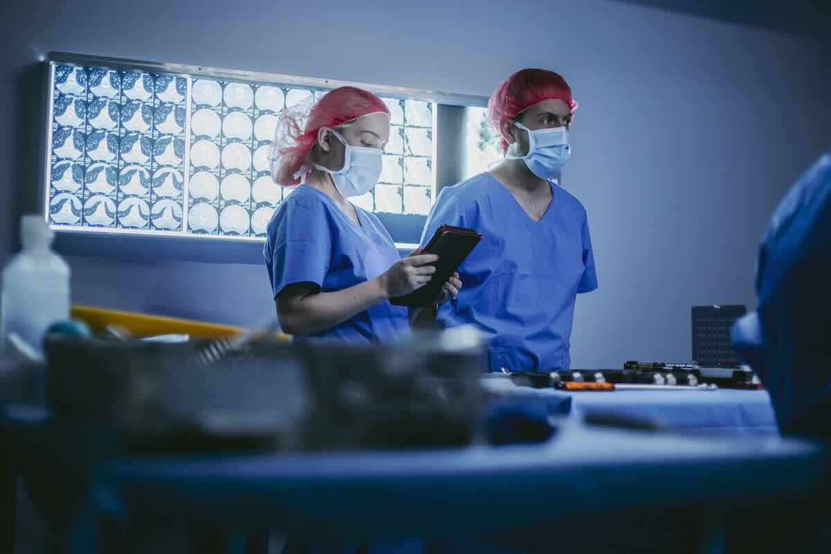 Mức lương cho các vị trí việc làm thiết bị y tế khá cạnh tranh