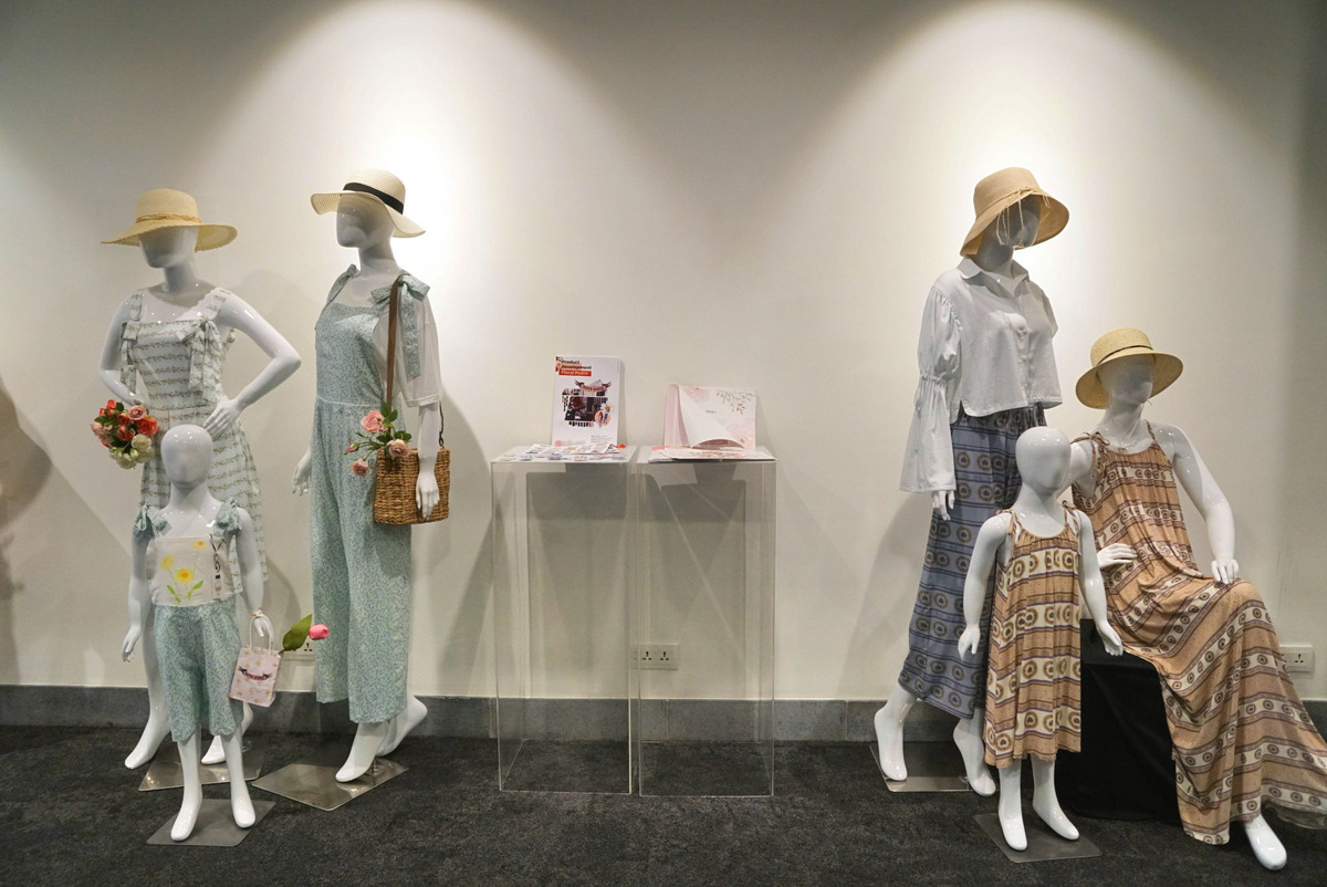 Vị trí này đòi hỏi ứng viên có khả giao tiếp tốt, để tương tác trực tiếp với đồng nghiệp và khách hàng