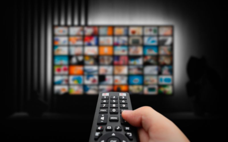 Dịch vụ truyền hình cung cấp nhiều nội dung mang tính giải trí, giáo dục, tin tức