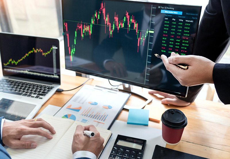 Mức lương môi giới chứng khoán được cập nhật mới nhất 