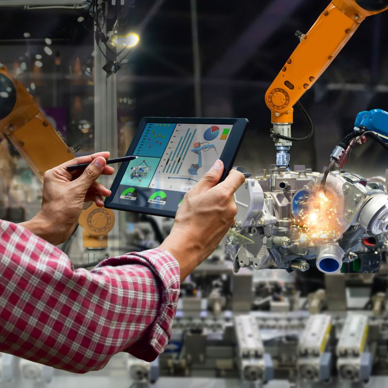 Tự động hóa giúp hạn chế lỗi do con người gây ra trong công việc