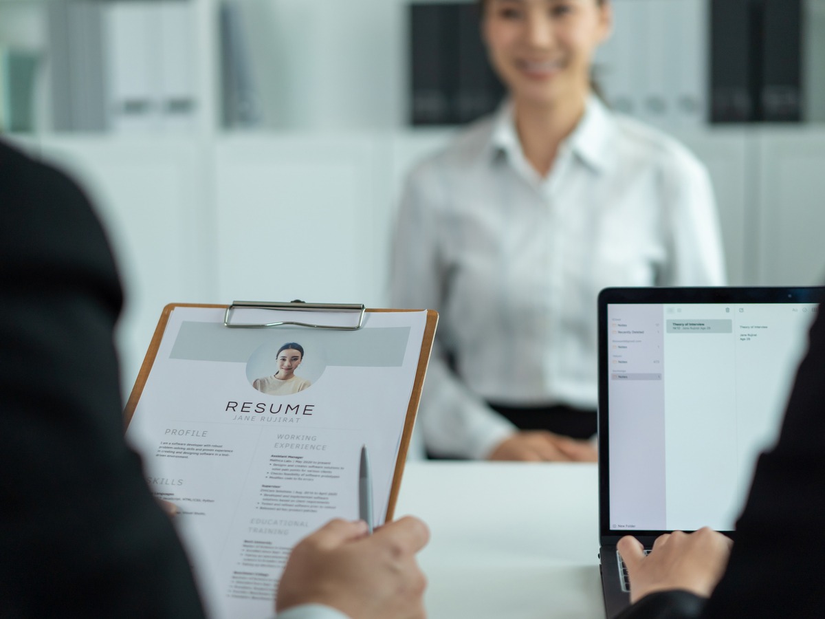 Nắm chắc các bí quyết trên sẽ giúp bạn nâng cao khả năng tìm được việc làm Thừa Thiên Huế 