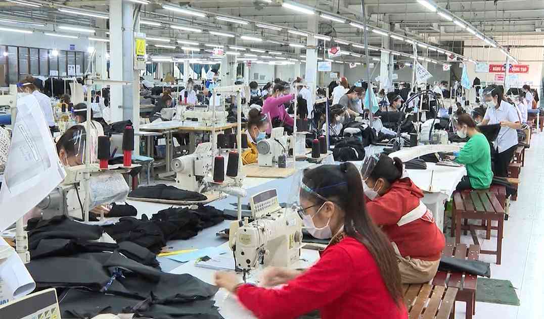 Thị trường người lao động tỉnh Kon Tum đông nhưng không được đánh giá cao