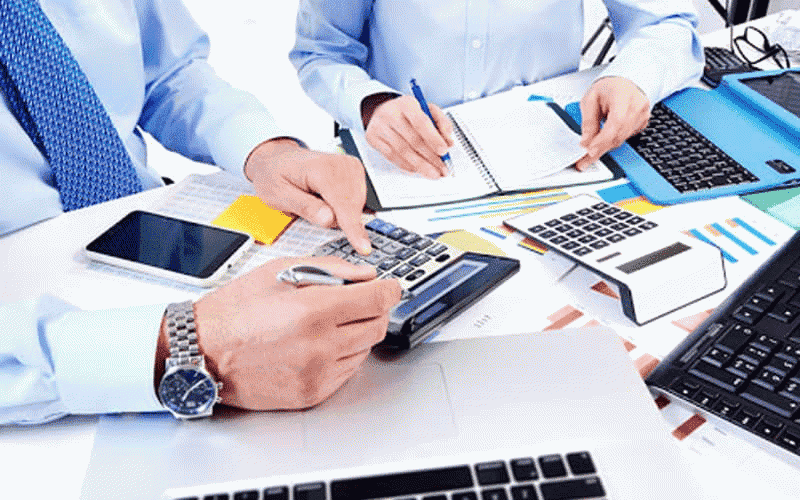 Khi nhắc đến C&B là gì, không thể không đề cập đến nhiệm vụ quản lý phúc lợi nhằm đảm bảo quyền lợi cho nhân viên