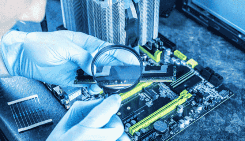 Ngành CNTT kết hợp giữa kỹ thuật điện tử và khoa học máy tính