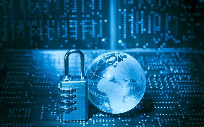 ​ Với sự phát triển của kỹ thuật số, vị trí An ninh mạng càng được để ý Nhấp chuột và kéo để di chuyển ​