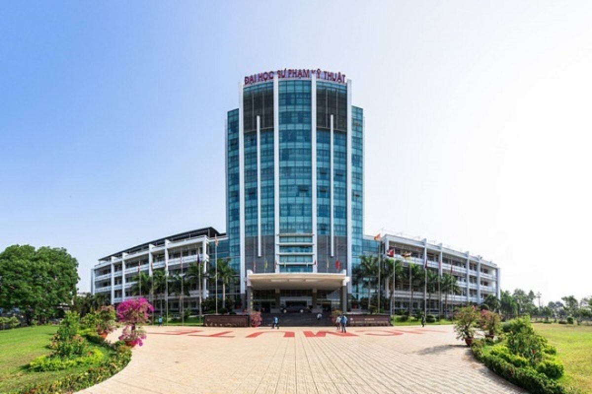 Đại học Sư phạm Kỹ thuật TP. HCM tuyển sinh ngành Thiết kế thời trang năm 2024 theo nhiều phương thức khác nhau