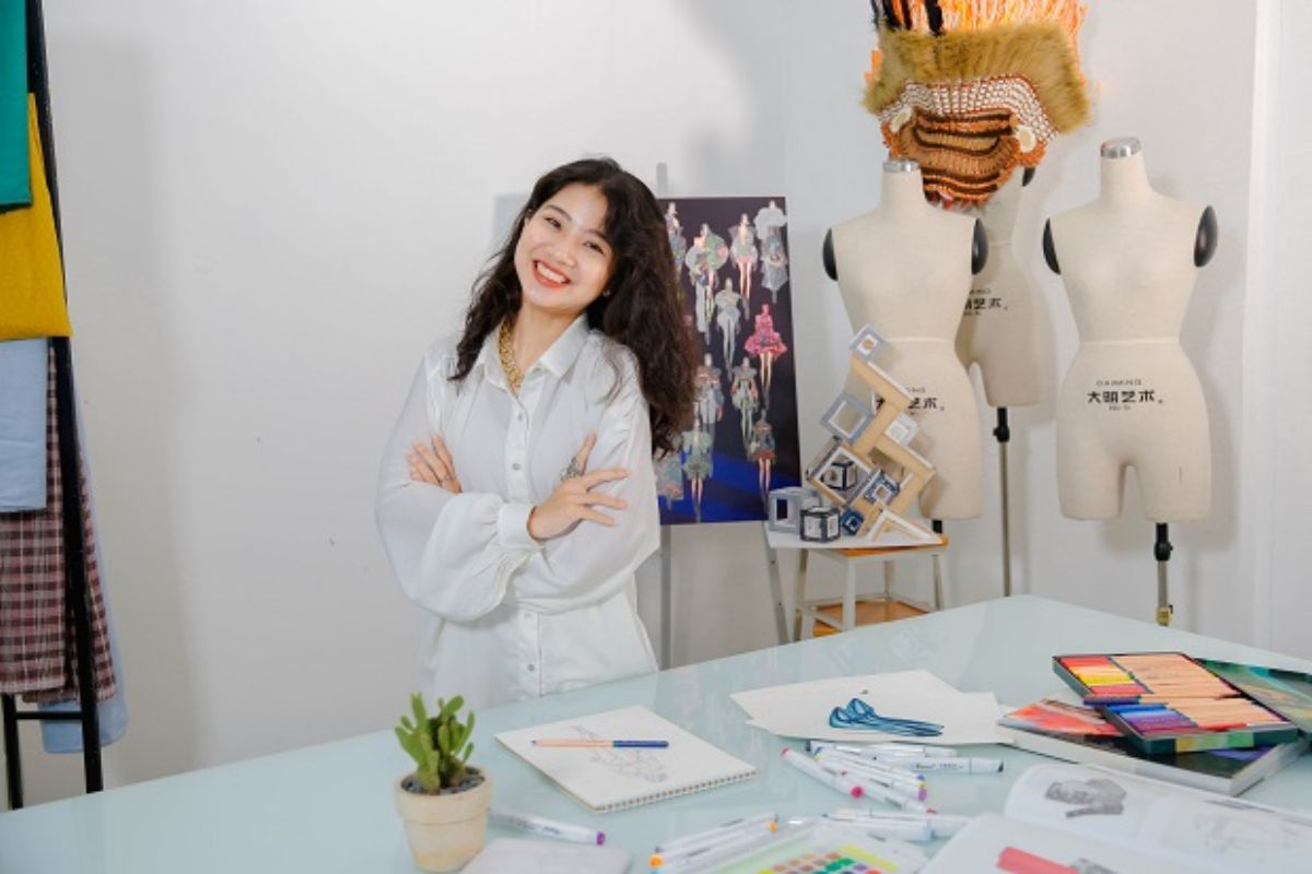 Thiết kế thời trang học trường nào? Các trường đại học tại Việt Nam giúp bạn phát triển tư duy thiết kế, kỹ năng thực hành và mở rộng cơ hội nghề nghiệp