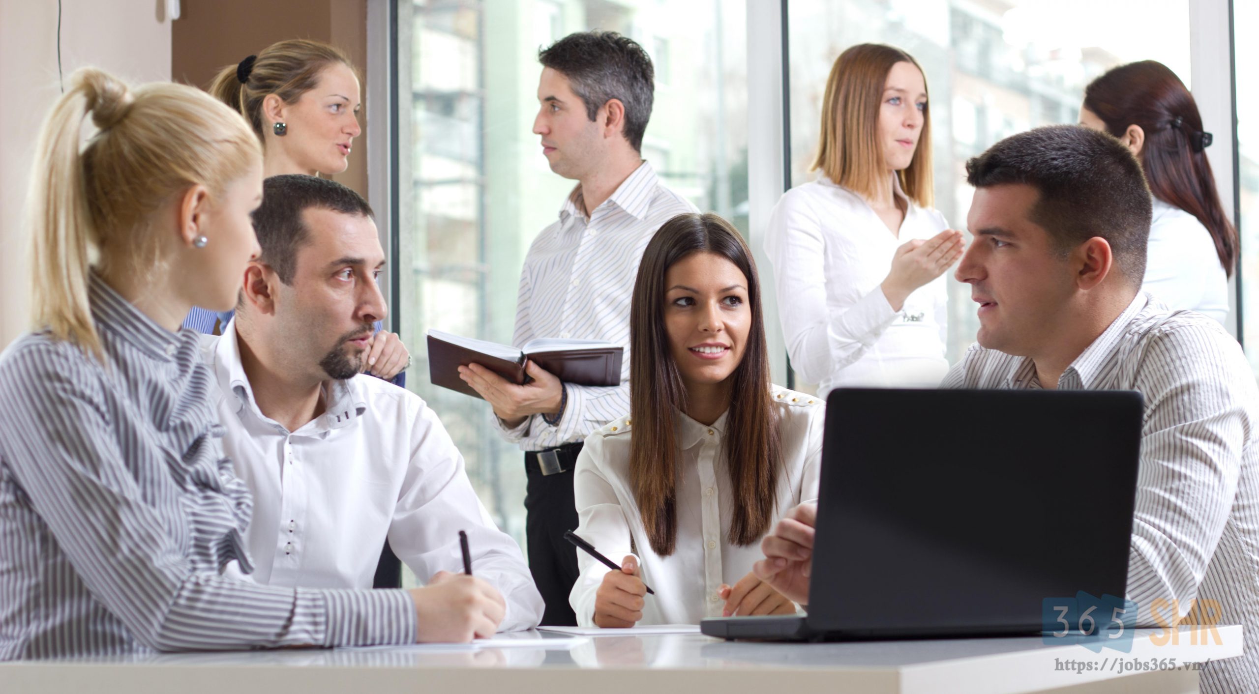 Bộ phận hành chính nhân sự cần tổ chức các sự kiện và hoạt động giải trí cho nhân viên