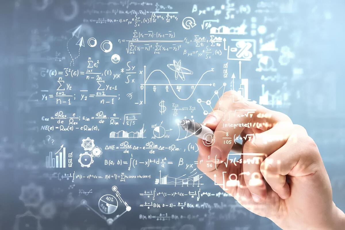 Toán học là nền tảng vững chắc để chinh phục chuyên ngành công nghệ thông tin