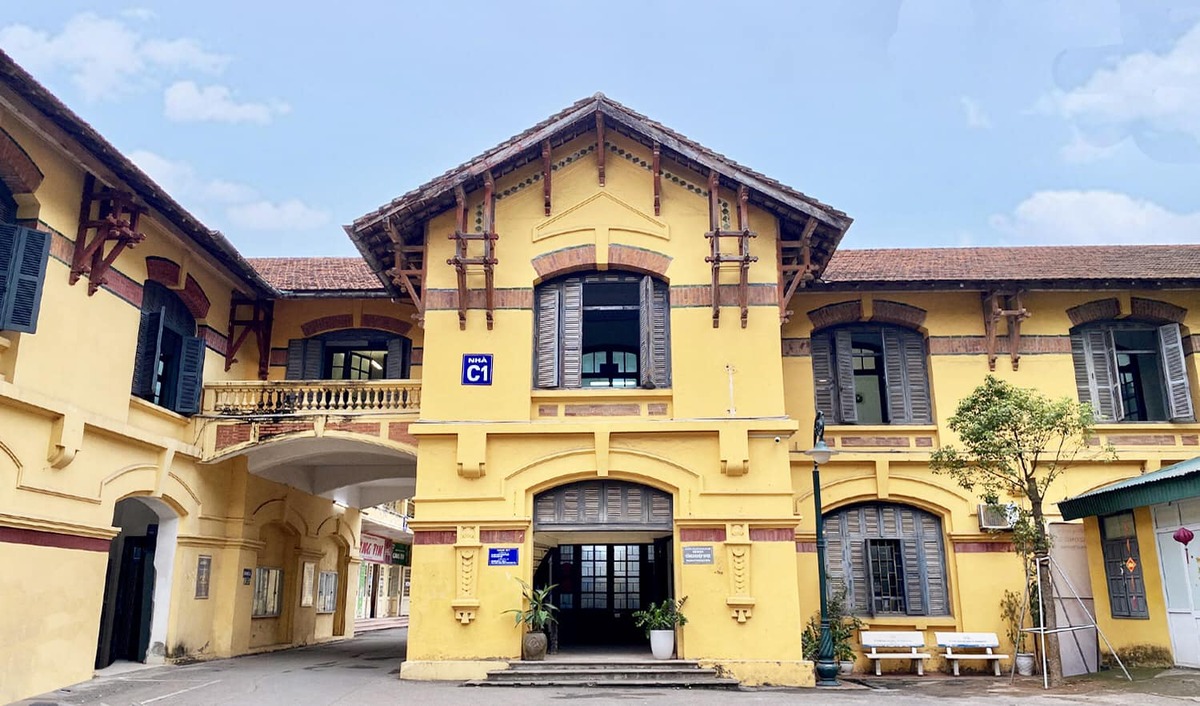 Đại học Dược Hà Nội có chương trình đào tạo kéo dài 5 năm 