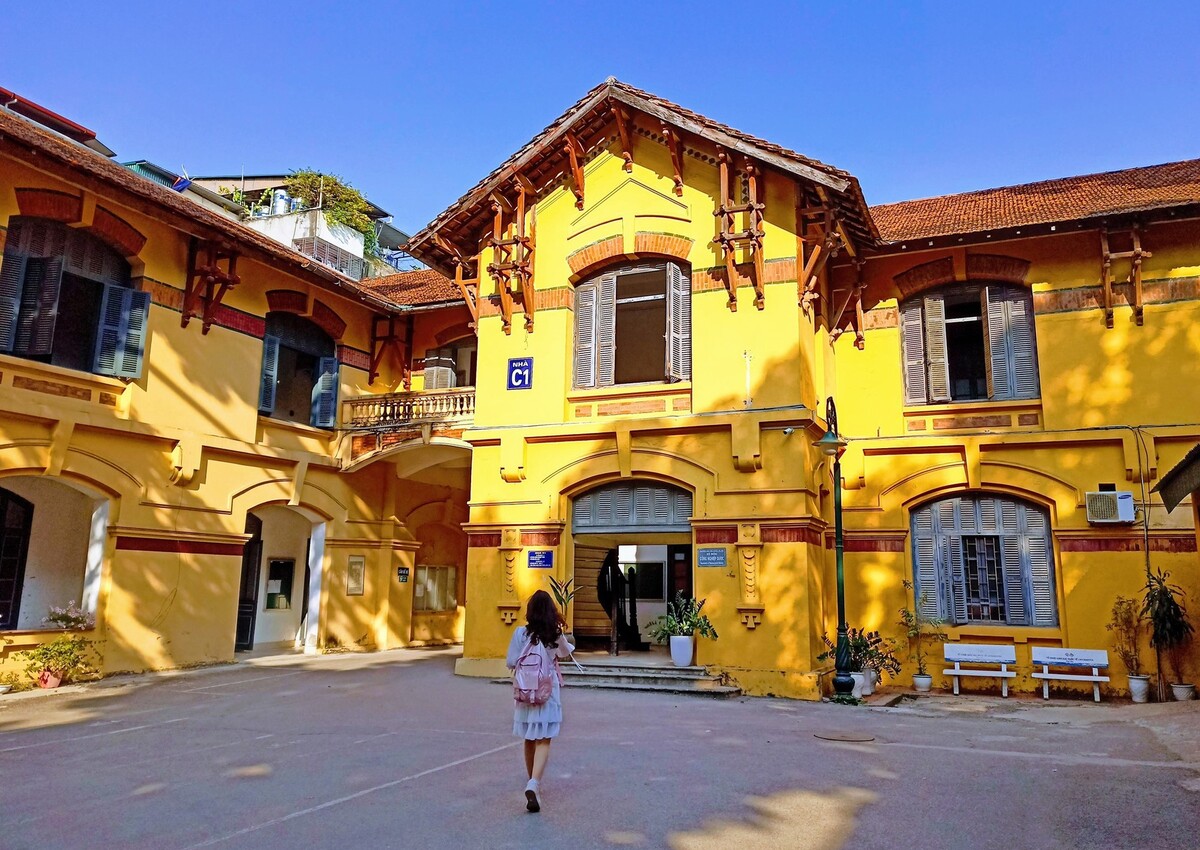 Trường Đại học Dược Hà Nội thuộc trường top đầu về chất lượng đào tạo, có tỷ lệ việc làm sau khi tốt nghiệp.