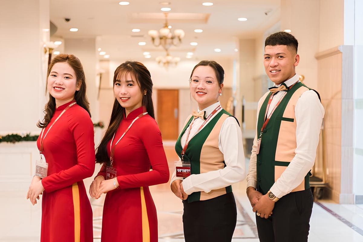 Sau khi tốt nghiệp, sinh viên có làm việc tại nhiều vị trí khác nhau