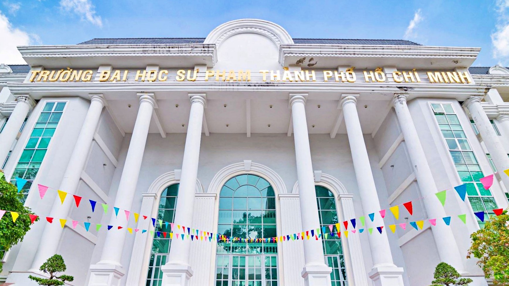 Điểm chuẩn ngành Giáo dục Tiểu học năm 2024 xét theo tổ hợp môn A00, A01, D01 của trường là 26.13 điểm