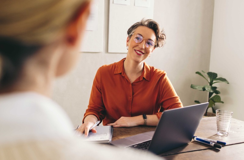 Ứng viên nhân sự tiền lương cần trang bị đầy đủ kỹ năng chuyên môn và kỹ năng mềm