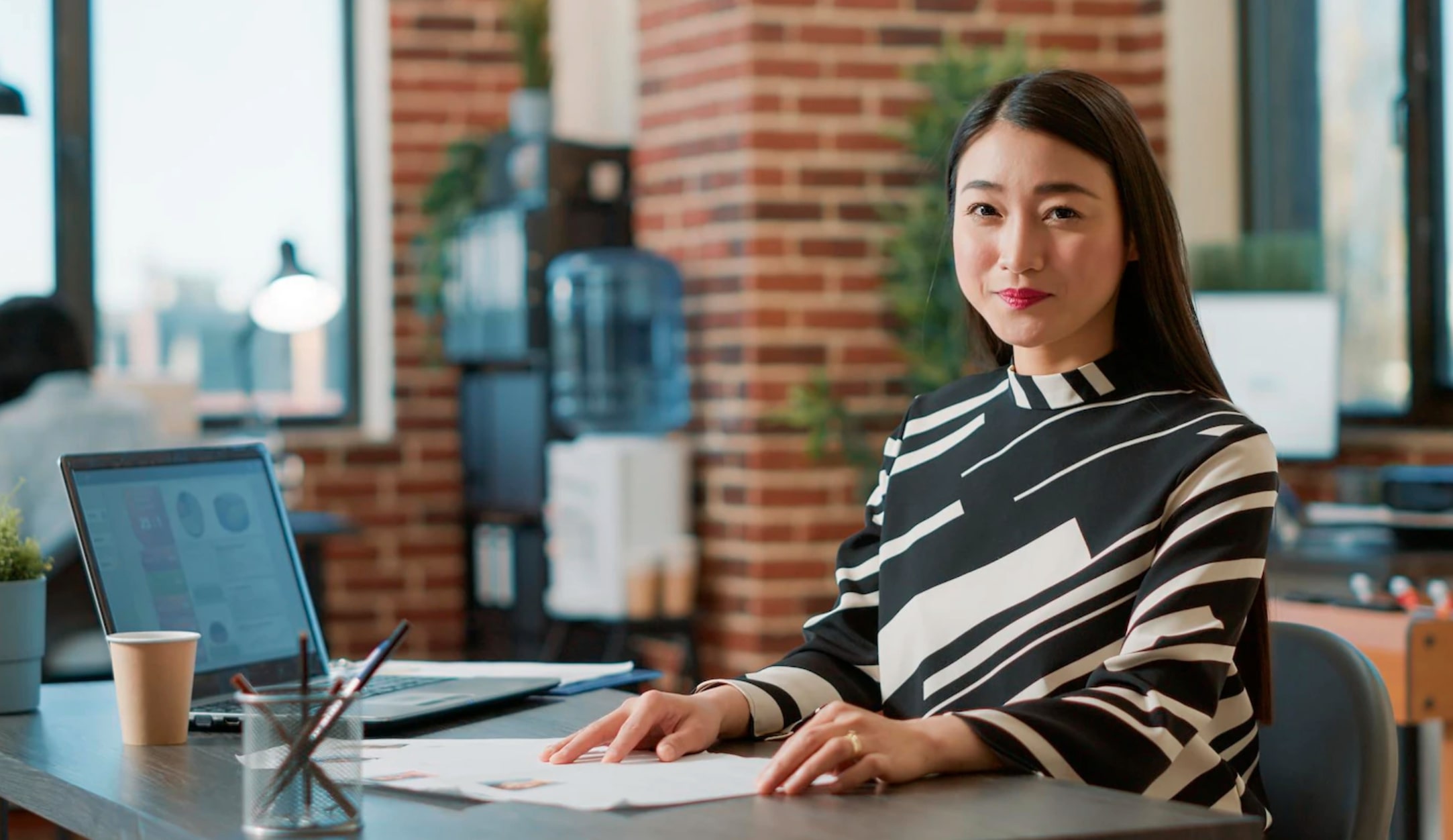 Chuyên viên nhân sự tổng hợp sẽ giám sát các hoạt động hành chính và nguồn nhân lực của công ty