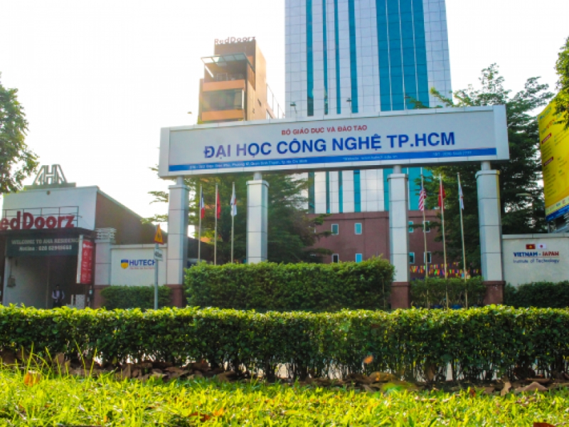 Đại học Công nghệ TP. HCM là nơi có cơ sở vật chất, đội ngũ giảng viên chất lượng cao