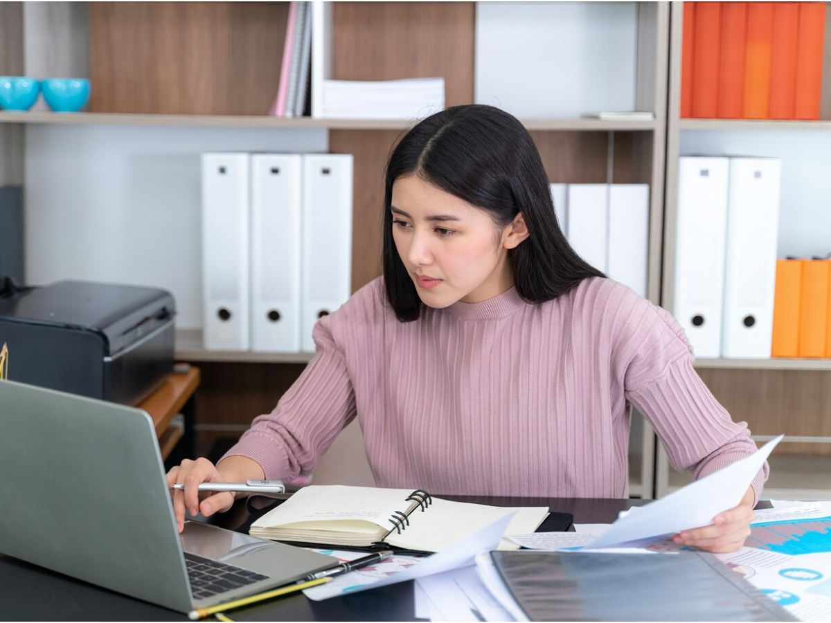 Nhiệm vụ ghi nhận và phản ánh đầy đủ và chính xác các nghiệp vụ kinh tế phát sinh tại ngân hàng