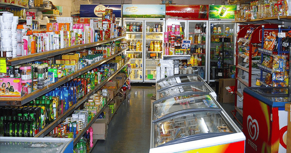 Các cửa hàng truyền thống vẫn là hình thức bán lẻ được khách hàng ưa chuộng