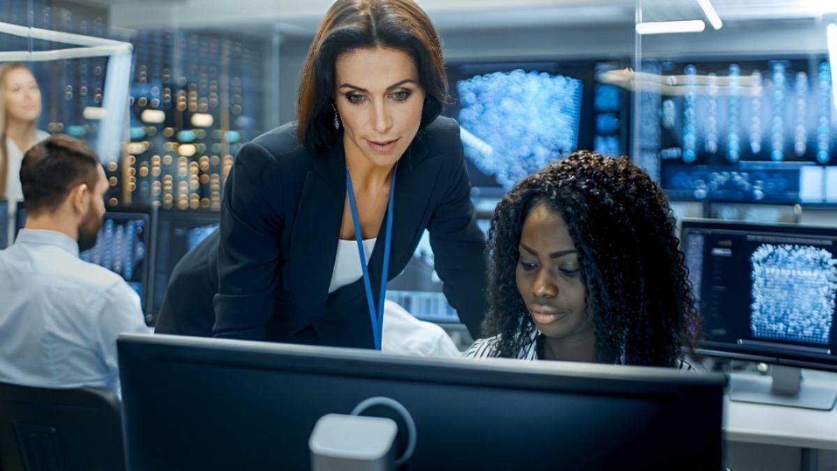 Nhà tuyển dụng thường ưu tiên những người có tầm nhìn chiến lược và khả năng thích nghi với xu hướng công nghệ mới