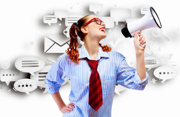 Nhân viên truyền thông đóng vai trò quan trọng trong việc xây dựng hình ảnh của tổ chức phi chính phủ