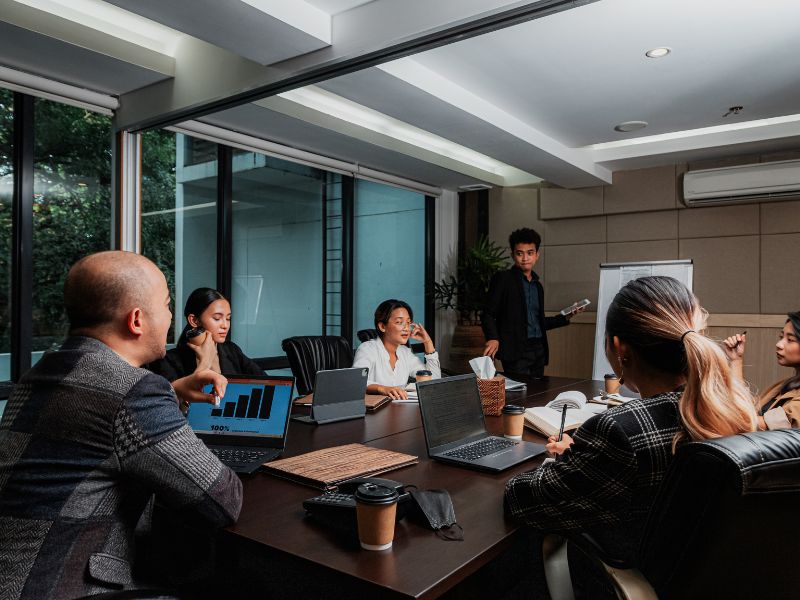 Tài chính là một trong những lĩnh vực có sự cạnh tranh khốc liệt 