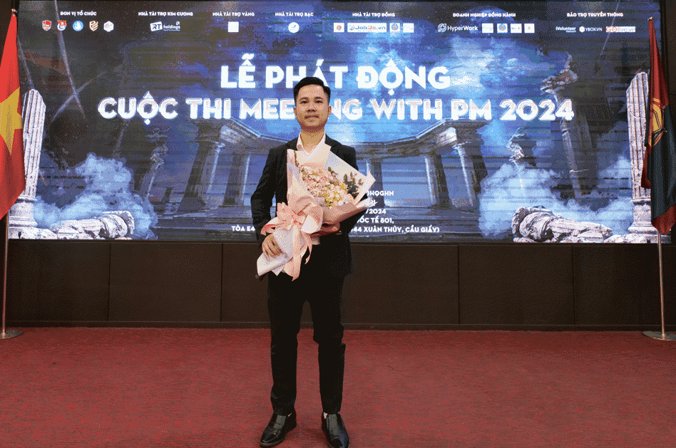 Đại diện của jobcentreonline.com tại lễ phát động đã có những chia sẻ thiết thực tại cuộc thi