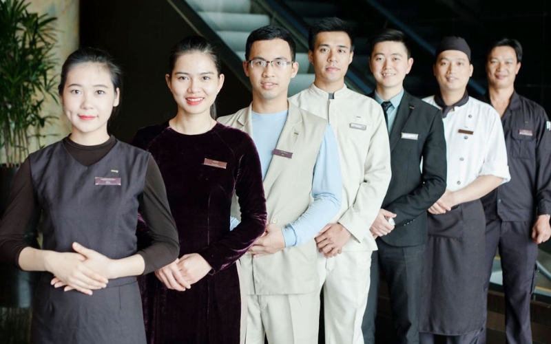 Lễ tân khách sạn thường có mức lương hấp dẫn