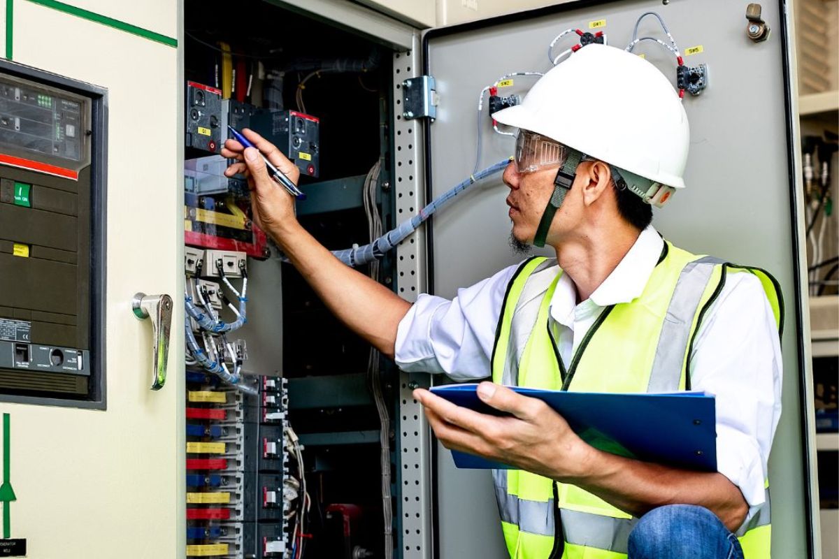 Kỹ sư điện ở Gia Lai là ngành có mức lương cao, ổn định tại thành phố đang phát triển