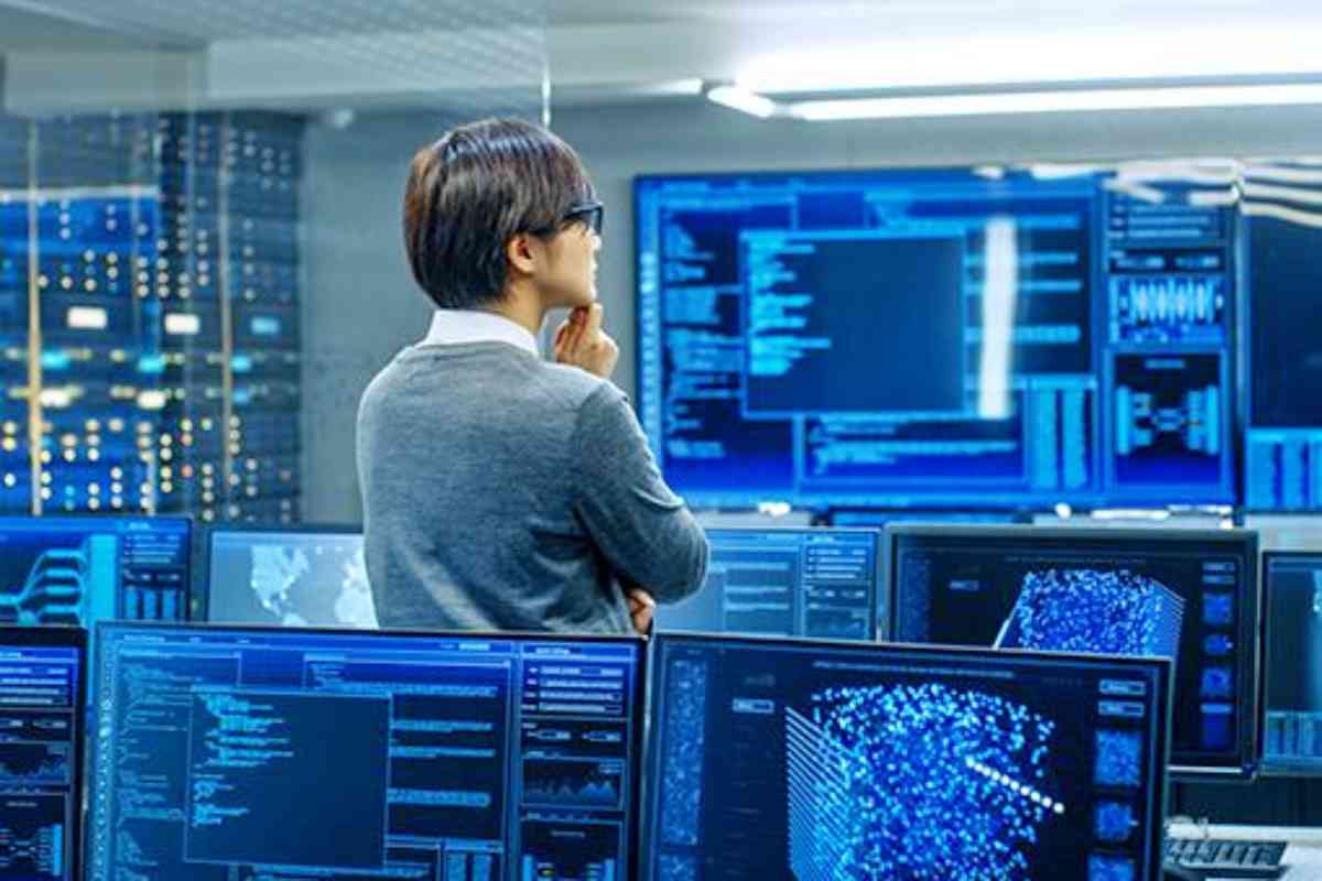 Yêu cầu của nhà tuyển dụng đối với vị trí Network Engineer tương đối cao và khắt khe