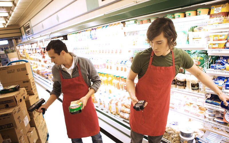 Tuyển dụng bán hàng siêu thị đảm nhiệm kiểm kê hàng hóa siêu thị